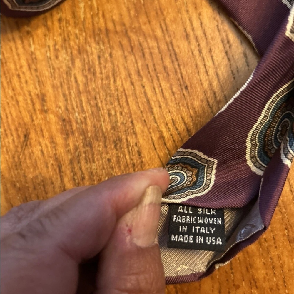 Christian Dior All Silk Elegant Purple Patterned Men's Tie EUC!! - Picture 8 of 16